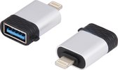 Micro-USB naar Lightning Adapter - Aluminium Design - Micro USB B (Female) naar Apple Lightning (Male) Phreeze™ Converter - Ondersteunt 2.4A snelladen en 480 Mbps data overdracht - Met Sleutelhanger - Zilver