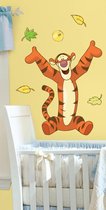 RoomMates Disney Winnie The Pooh Tijgertje - Muurstickers - Multi