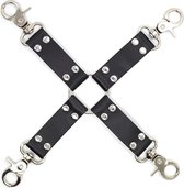 Banoch - Black hogtie with clips - Zwarte hogtie met haken - bondage