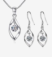 Chanerie | Cadeau | Moederdag | Sieradenset | Ketting | Damesketting | Vrouwenketting | Oorbellen | Zilver | Zirkonia | Waterdruppel | Elegant | Tijdloos | Cadeau voor haar