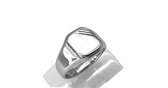 Stoer - RVS zegel ring - maat 17 – rechts hoek zegel met drie schuinstreep - design motief. Deze ring is erg leuk als eerste zegelring voor jongens.