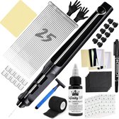 JT Products Professionele Stick And Poke Tattoo Kit Inclusief Zwarte Inkt 30ML – 69 Delige Set - 25 Tattoo Naalden 1RL 3RL 5RL 7RL 9RL – Oefenhuid - Tatoeage Pen – Grip Tape – Wegwerp Handschoenen – Naald Grommets - Tattoo Machine - DIY Handpoke