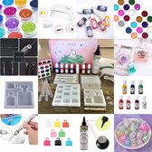 ESSENTIALS73 Meest complete UV Resin Hars Sieraden Set - Kit incl UV Lamp + 7 Kleuren + Accessoires - Gietpakket - Sieraden Maken - DIY Set - Epoxy - Resin Art - Gieten - Do it Yourself