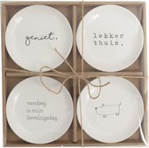 Bord set van 4 stuks ø15cm . met tekst geniet / lekker/ vandaag is mijn lievelingsdag /hondje Gusta