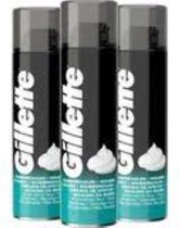 Gillette Scheerschuim Gevoelige Huid - Voordeelverpakking  3 x 200 ML