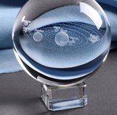 GreatGift® - 3D Zonnestelsel in Kristallen bol 10cm - In luxe geschenkset - Cadeau Voor hem - Cadeau voor Haar - Universum - Astrologie - Op Glazen standaard