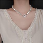 Zilver | Parelketting | Parel ketting | Parel choker | Vivienne Parel Ketting | Vivienne Westwood Inspired | Saturnus ketting | Saturn Pearl Necklace | Parelketting Dames | Parel Ketting Goud | Parel Ketting Zilver | Parel ketting Saturnus | Planeet