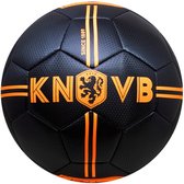 KNVB skillbal zwart carbon met logo & KNVB ORANJE maat 2