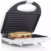 Tristar Tosti-ijzer SA-3050 – Geschikt voor 2 tosti’s - Antiaanbaklaag - Tosti apparaat met Grillplaat - Wit