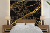 Behang - Fotobehang Marmer - Zwart - Goud - Trendy - Breedte 280 cm x hoogte 280 cm