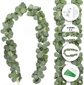 Fissaly® 3 Stuks Eucalyptus Slinger Versiering Set Incl. 24 Accessoires – Botanical Backdrop Planten Decoratie voor Woonkamer & Feest – Kunstplant, Hangplant, Nepplant & Plant