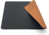 Luxe placemats lederlook - 6 stuks - dubbelzijdig zwart/bruin - rechthoekig - 45 x 30 cm - leer - leatherlook placemat