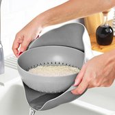 Emhouse Multifunctionele Kunstof Vergiet met Wasteiltje | Zeef met Vergiet | 2 in 1 Vergiet | 3 lt | 28 cm | 360 graden draaibaar | Rond | Grijs