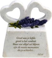 Marmer gedenksteen met 2 harten in Memoriam (Groot was je...)