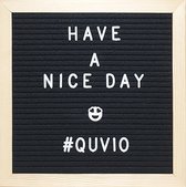 QUVIO Letterbord 25.5 x 25.5 cm / Inclusief 460 letters, cijfers, tekens en symbolen / Houten frame - Zwart
